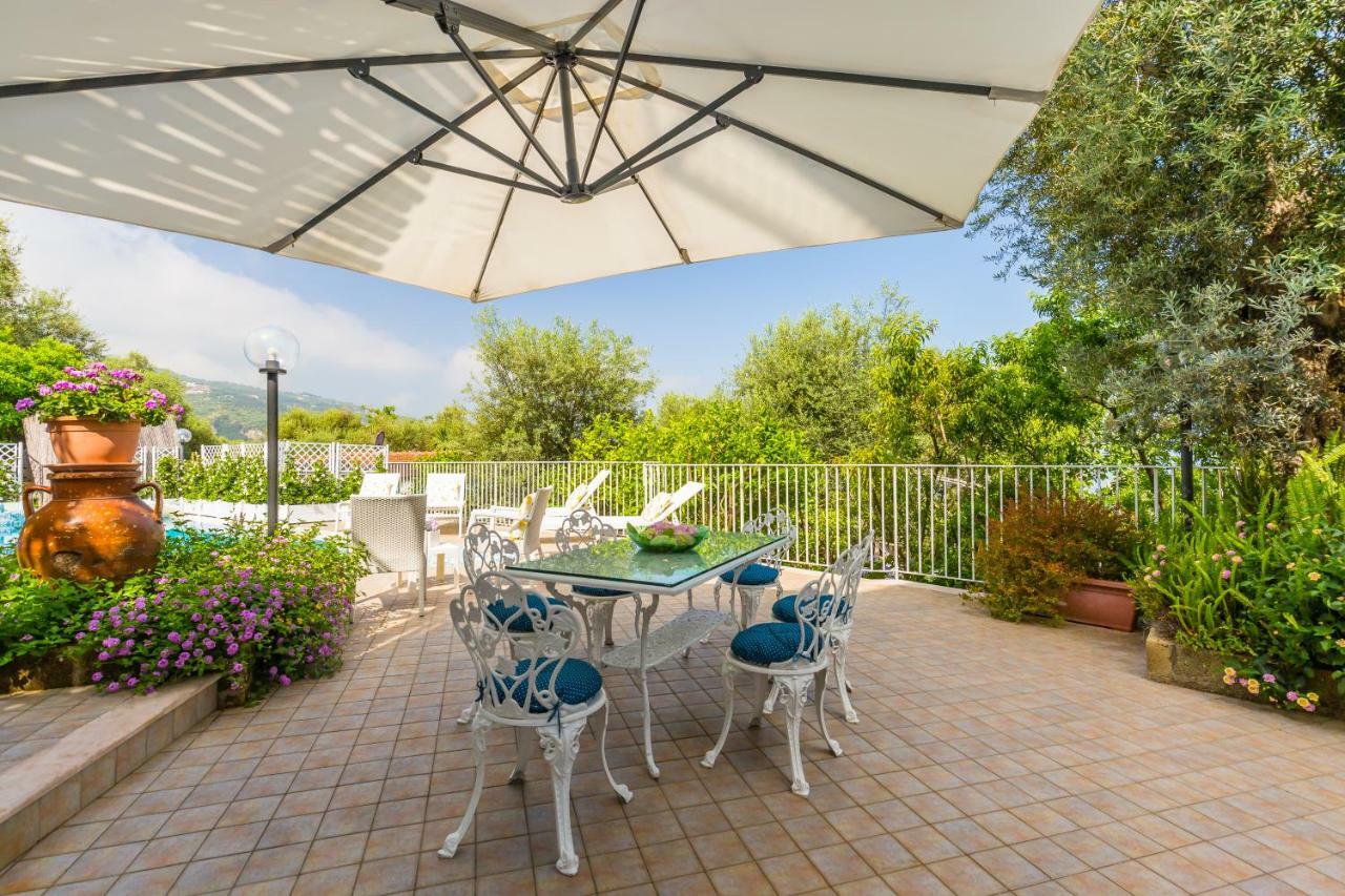 Villa Sorrento Flats Kültér fotó