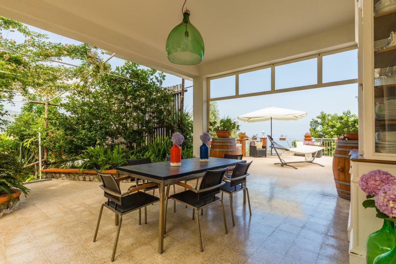 Villa Sorrento Flats Kültér fotó
