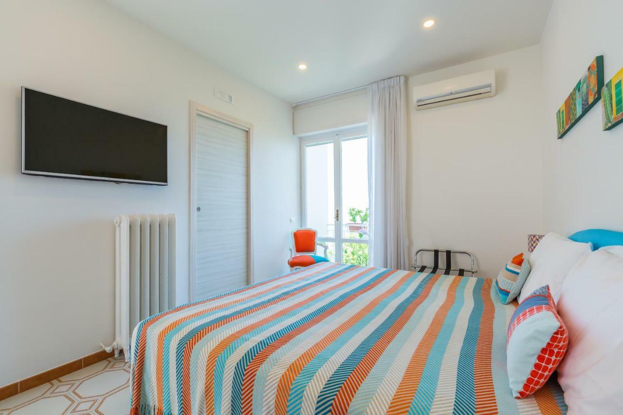 Villa Sorrento Flats Kültér fotó